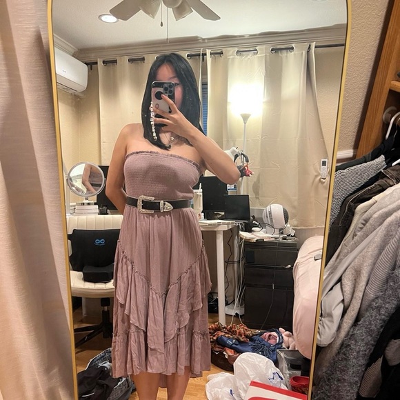 Elegant Mauve Layered Women's Dress - Picture 5 of 8